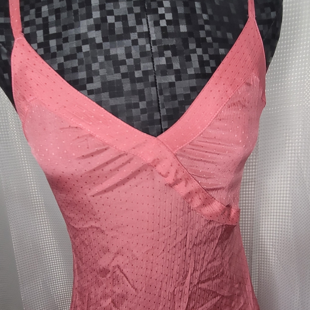 Dress - Picture 7 of 9